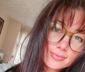 Tonya, 38, Manchester