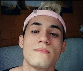 Victor, 25, Catu