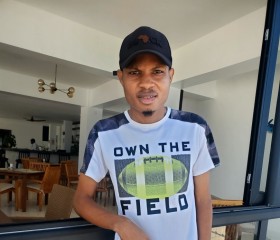 Francis, 24, Mombasa