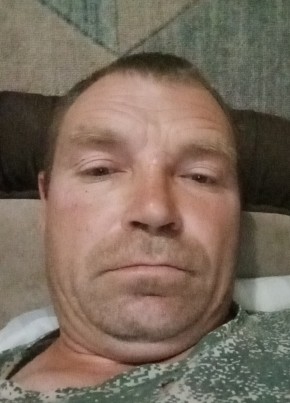 Ivan из Артема 42 года