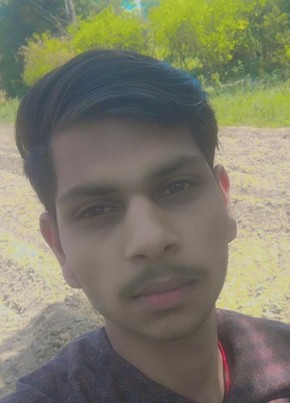 Priyanshu dhakad, 19, India, Bārān
