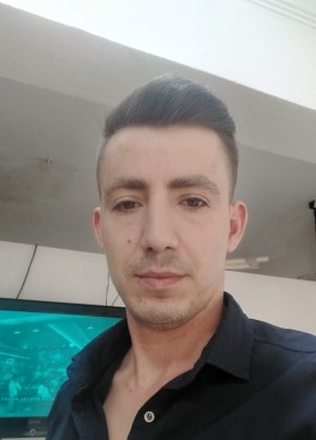 Mujdat, 35, Türkiye Cumhuriyeti, Başakşehir