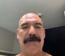 Juan, 50, Los Angeles