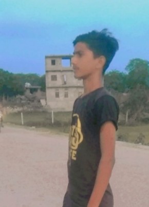Bhagchand Chande, 19, India, Lucknow