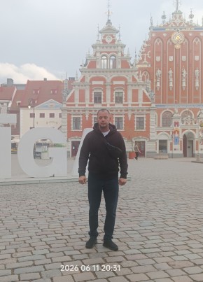 Азизбек из Jelgava 41 год