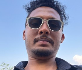 Abdullah, 30, Comilla