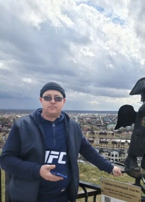 Анатолий из Тобольска 43 года