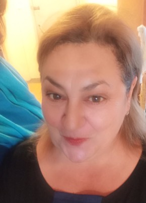 Марина, 60, Россия, Санкт-Петербург