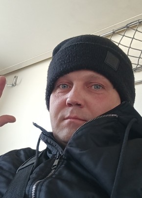 Михаил из Сургута 40 лет