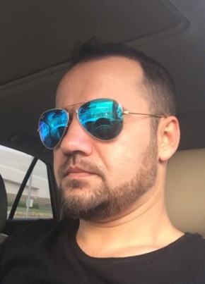 Ali Arslan, 42, Türkiye Cumhuriyeti, Sandıklı