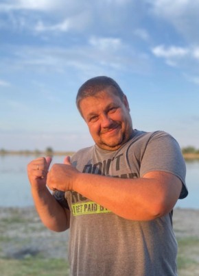 Алексей из Челябинска 48 лет