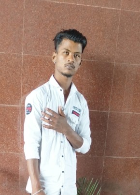 Aftab Khan, 19, India, Calcutta