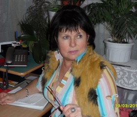 Людмила, 70 лет, Луганськ