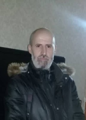 Hosam Mahmoud, 44, Россия, Москва