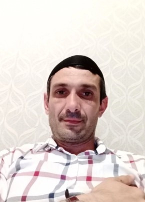 Рашид Колоев из Назрани 46 лет