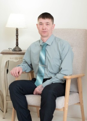Павел из Томска 43 года
