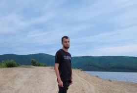 Aleksandr, 29 - Just Me