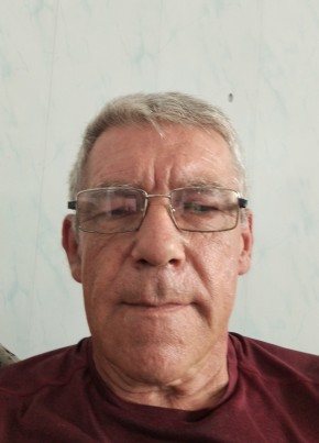 Витор из Старого Оскола 58 лет