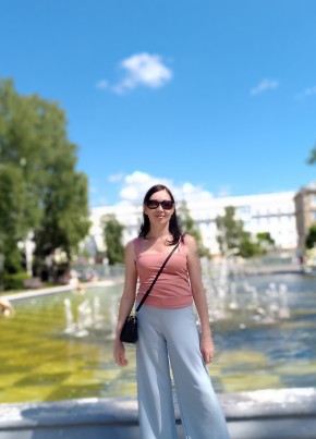 Карина, 41, Россия, Москва