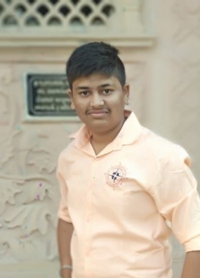 Vedant, 22, India, Vadodara