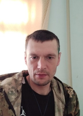 Роман, 35, Україна, Розкішне