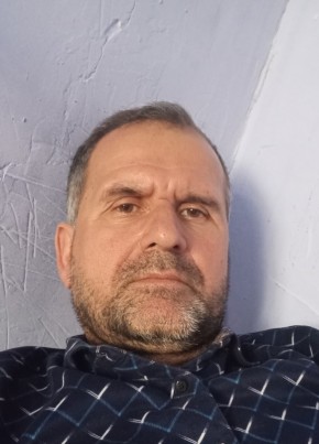 Абдугафор из Душанбе 46 лет