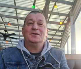 Sasha Aronov, 54, Ramat Gan