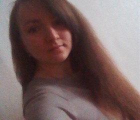Yuliya, 41, Meyrin