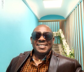 Cyr sk, 44, Douala