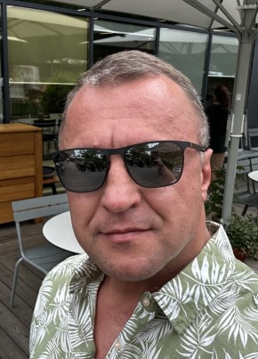 Сергей из Москвы 43 года