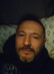 Viktor, 44, Siziano
