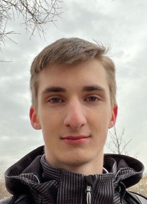 Михаил, 18, Россия, Москва