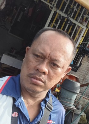 Bryan из Iloilo 42 года