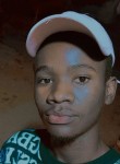 Messias, 18, Luanda