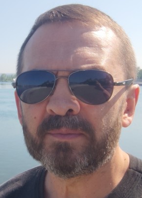 Basil из Калининграда 52 года