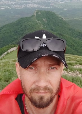 Виктор, 33, Россия, Невинномысск