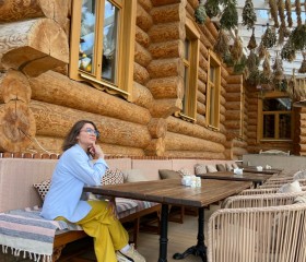 Aelina, 48, Nizhnekamsk