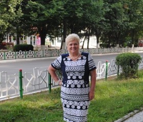Лидия, 68 лет, Новосибирск