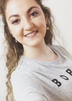 Sara, 26, Србија, Београд