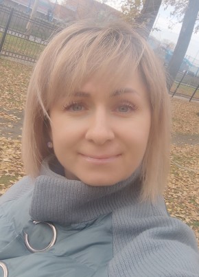 Юлия, 57, Россия, Болотное