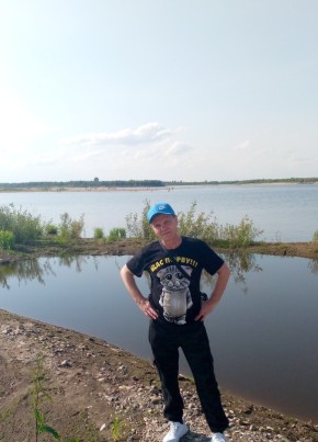 Олег, 50, Россия, Котлас