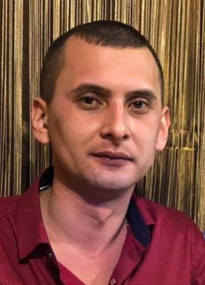 Артур из Феодосии 37 лет