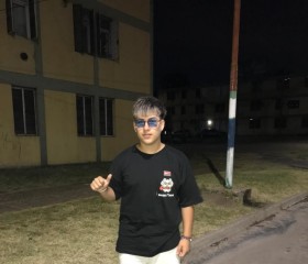 Elias, 19, La Plata