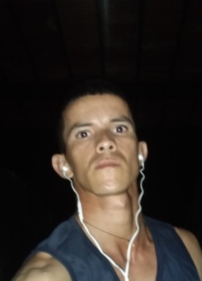 Erison Elías gil, 28, República Bolivariana de Venezuela, Mucumpiz