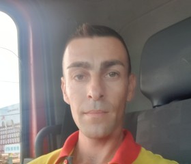 George , 42 года, Iași