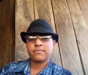 Emiliano, 19, Matagalpa