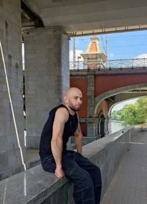 Николай из Москвы 33 года