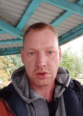 Konstantin, 44, Russia, Yelabuga