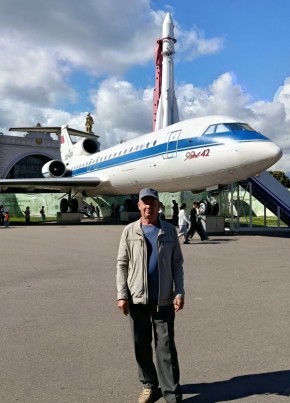 Михаил из Оханска 55 лет