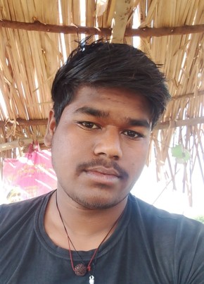 Hemant suman, 18, India, Jaipur